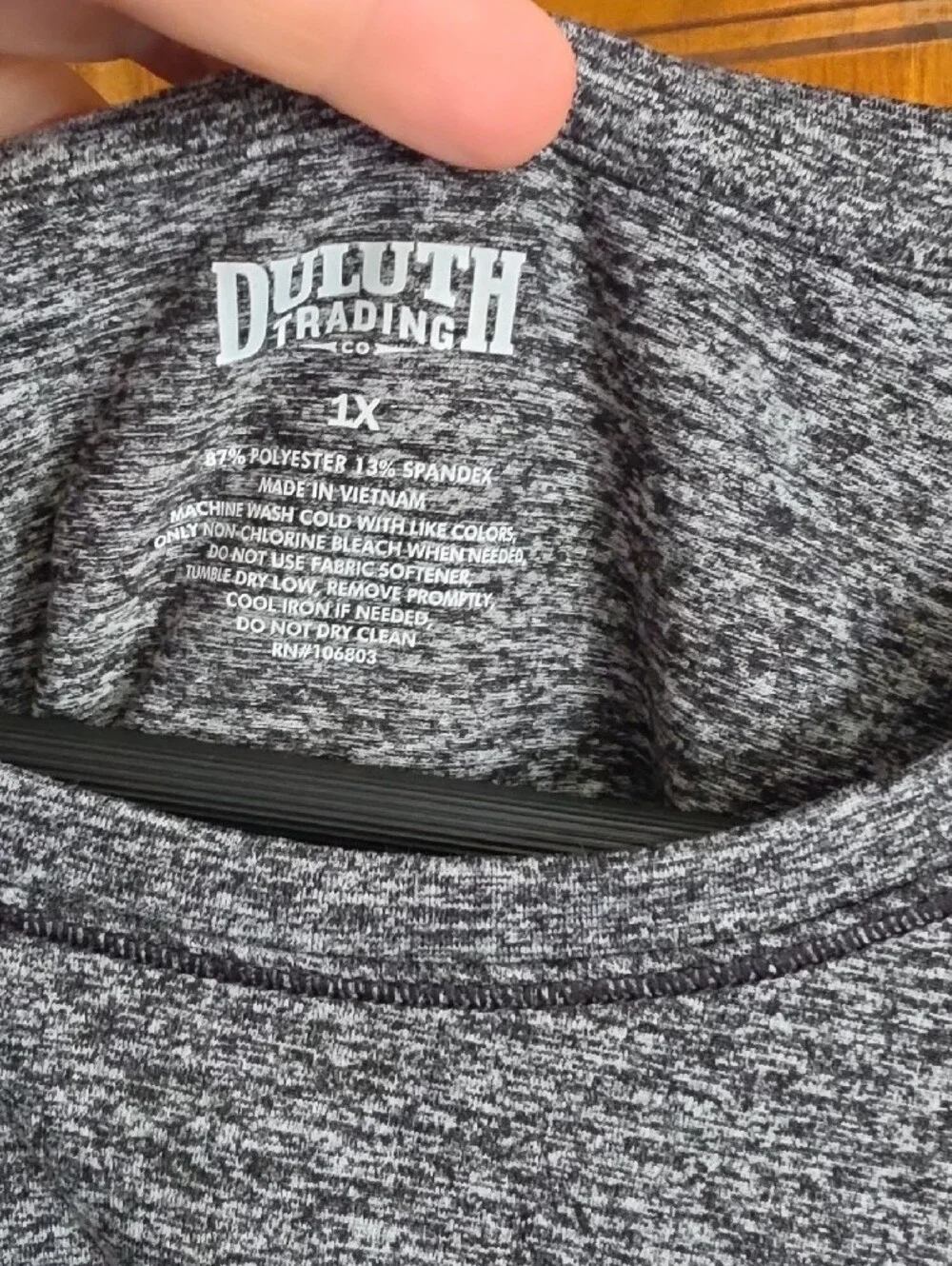 Duluth Trading Co lightweight crew